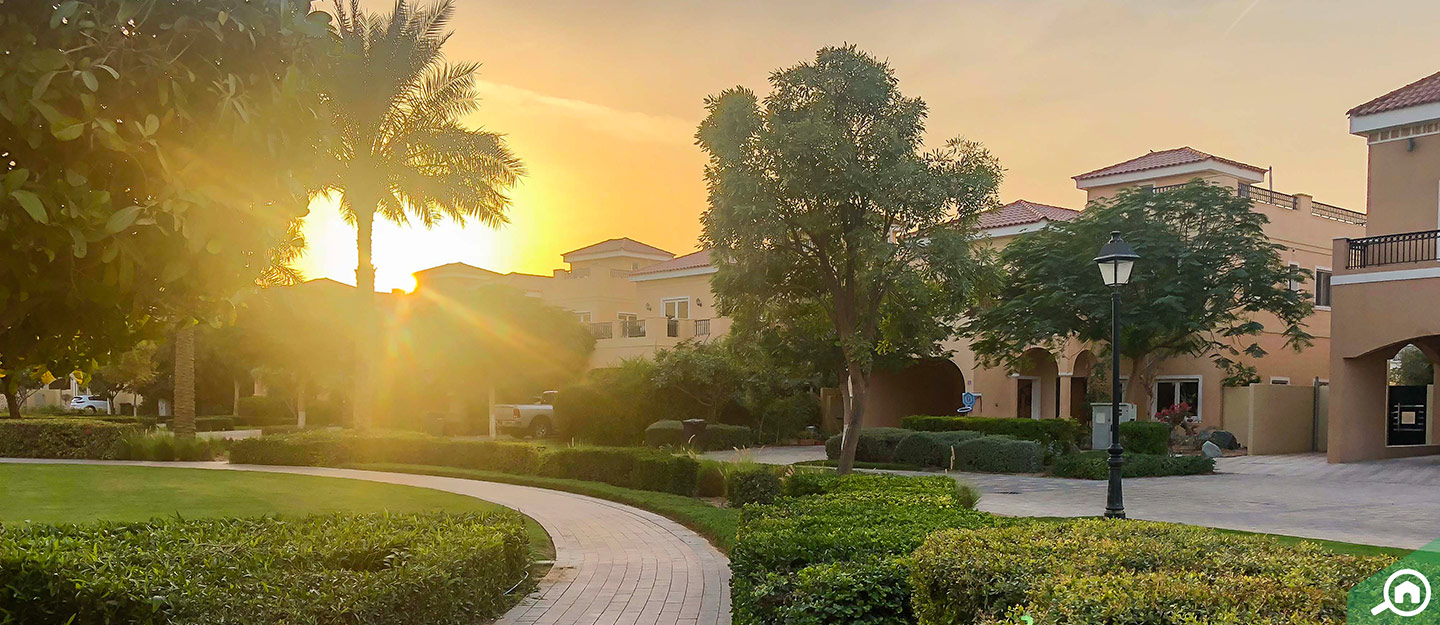 Top areas to buy 4-bedroom villas in Dubai under AED 2M